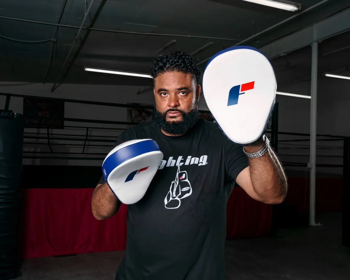 FIGHTING Force Leather Punch Mitts