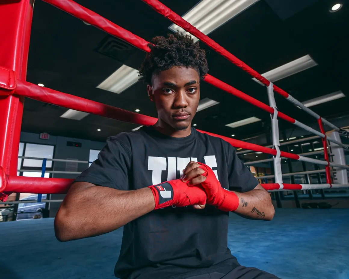 Fighting Sports Gloves and Wraps Bundle