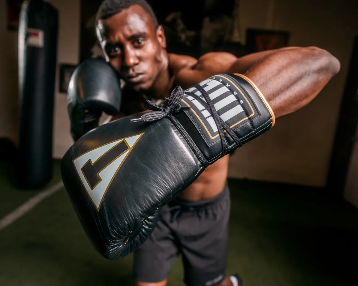 TITLE Boxeo Mexican Leather Lace Training Boxing Gloves Quatro