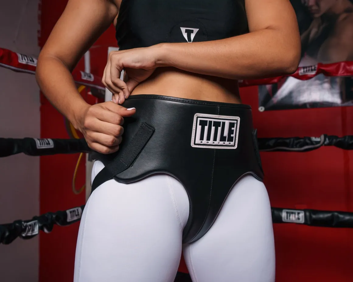 TITLE Boxing Female No-Foul Protector 2.0