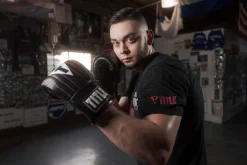 TITLE Boxing Heavy Bag & Mitt Bundle