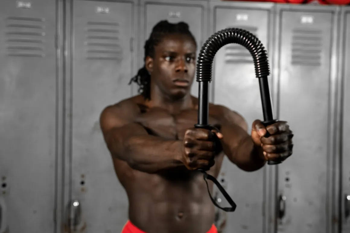 TITLE Boxing Heavy-Duty Power Worker 2.0