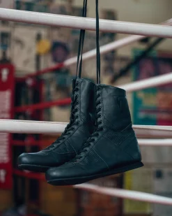 TITLE Boxing High-Top Leather Boxing Shoes
