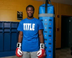 TITLE Boxing Iconic Block Tee
