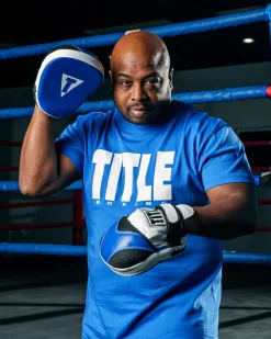 TITLE Boxing Iconic Block Tee