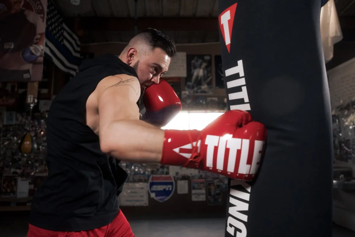TITLE Boxing Inferno Intensity Lace Training Boxing Gloves