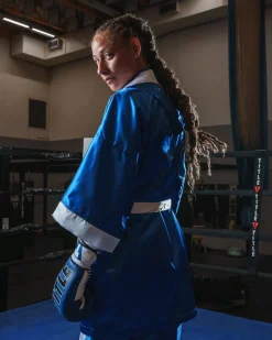 TITLE Boxing Pro Fingertip Robe 2.0