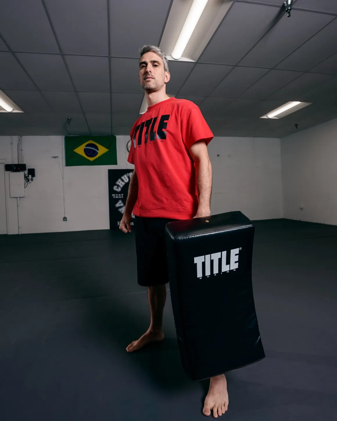 TITLE Boxing Pro Punch Shield 2.0