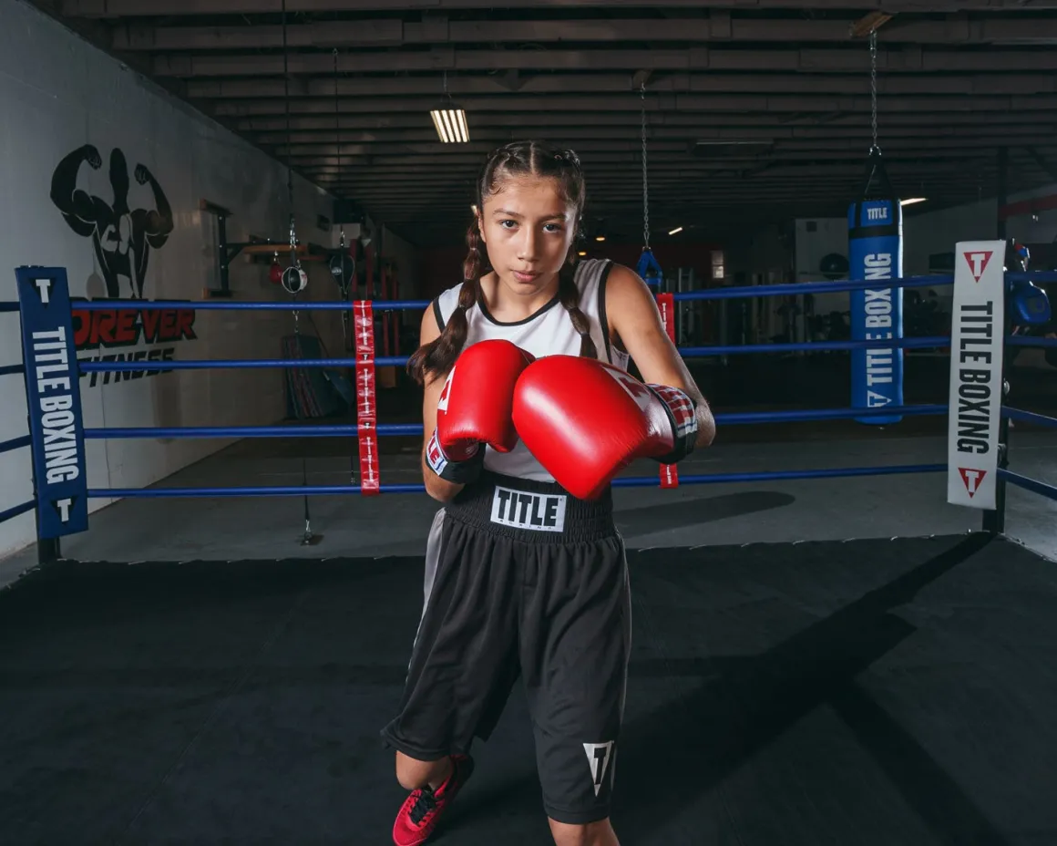 TITLE Boxing Striker Amateur Boxing Set