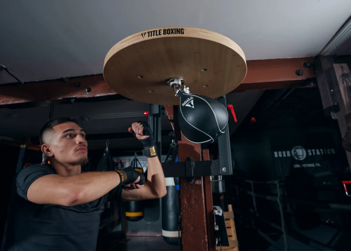 TITLE Boxing Super Speed Bags