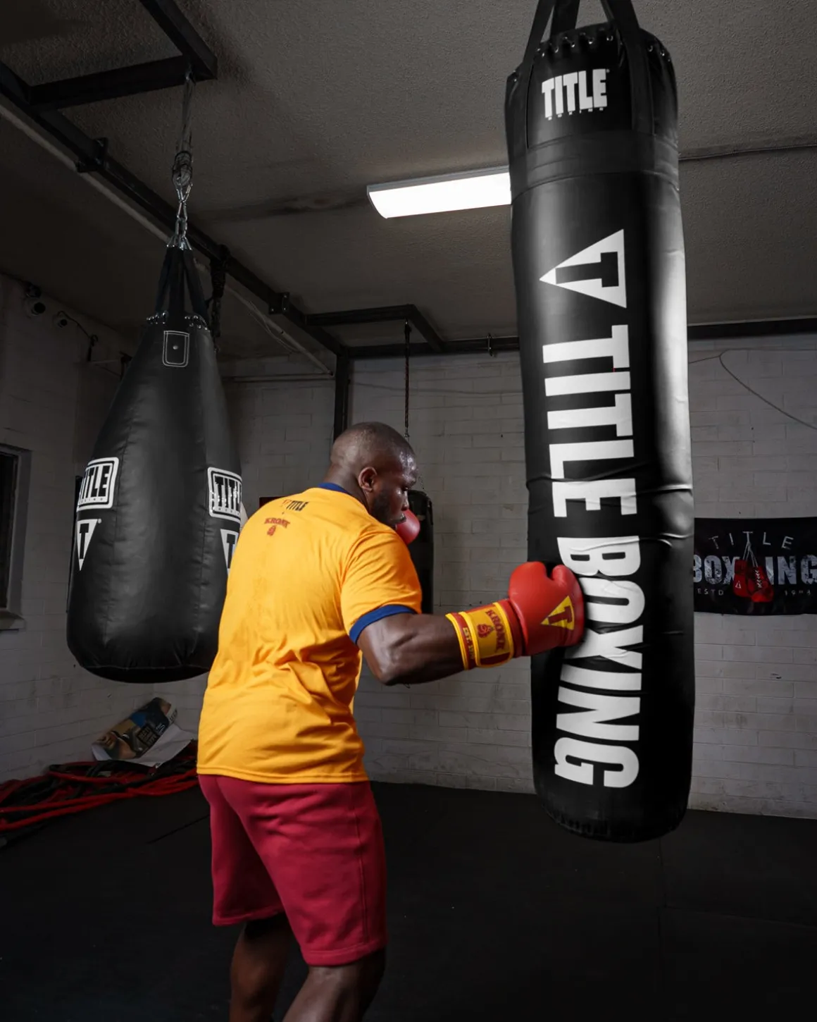 TITLE Boxing Synthetic Heavy Bag