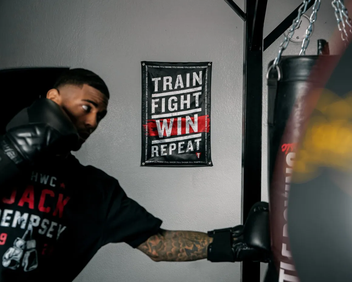 TITLE Boxing Train Fight Win Repeat Banner