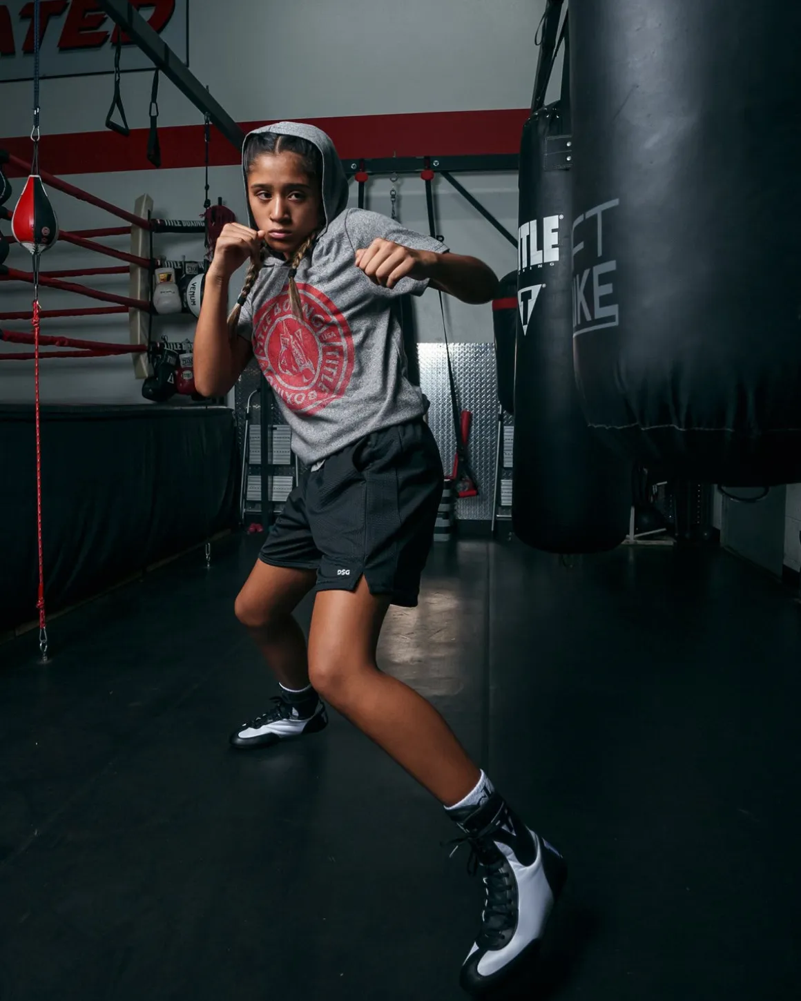 TITLE Boxing Women's Vintage Short Sleeve Hooded Tee