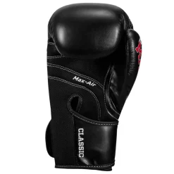 TITLE Classic Black Max Boxing Gloves