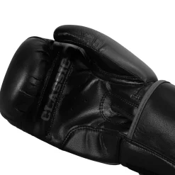 TITLE Classic Crusade Boxing Gloves