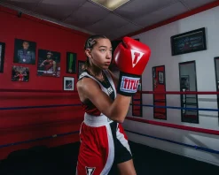 TITLE Classic USA Boxing Competition Boxing Gloves - Elastic