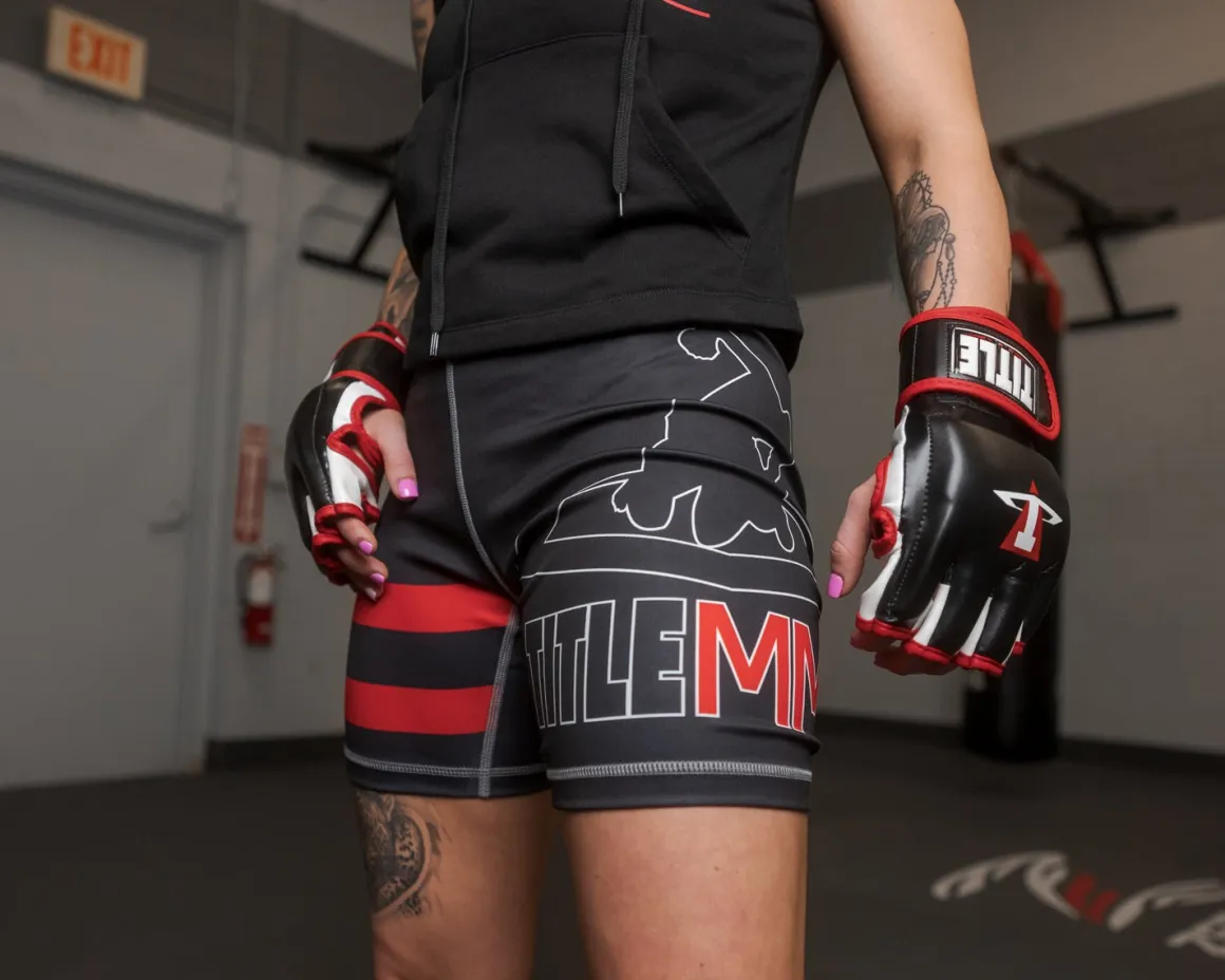 TITLE Conflict MMA Pro Fight Gloves