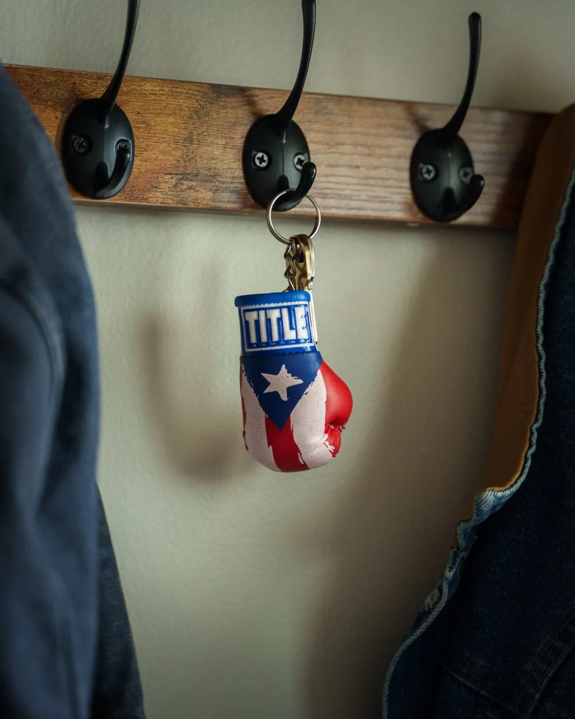 TITLE Excel Boxing Glove Keyring