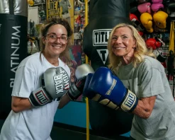 TITLE Fight Back Boxing Gloves