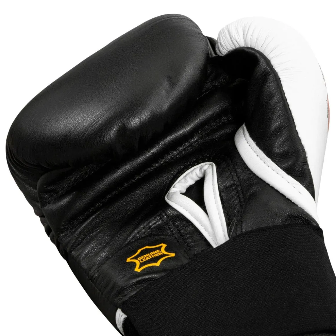 TITLE GEL World Elastic Training Gloves