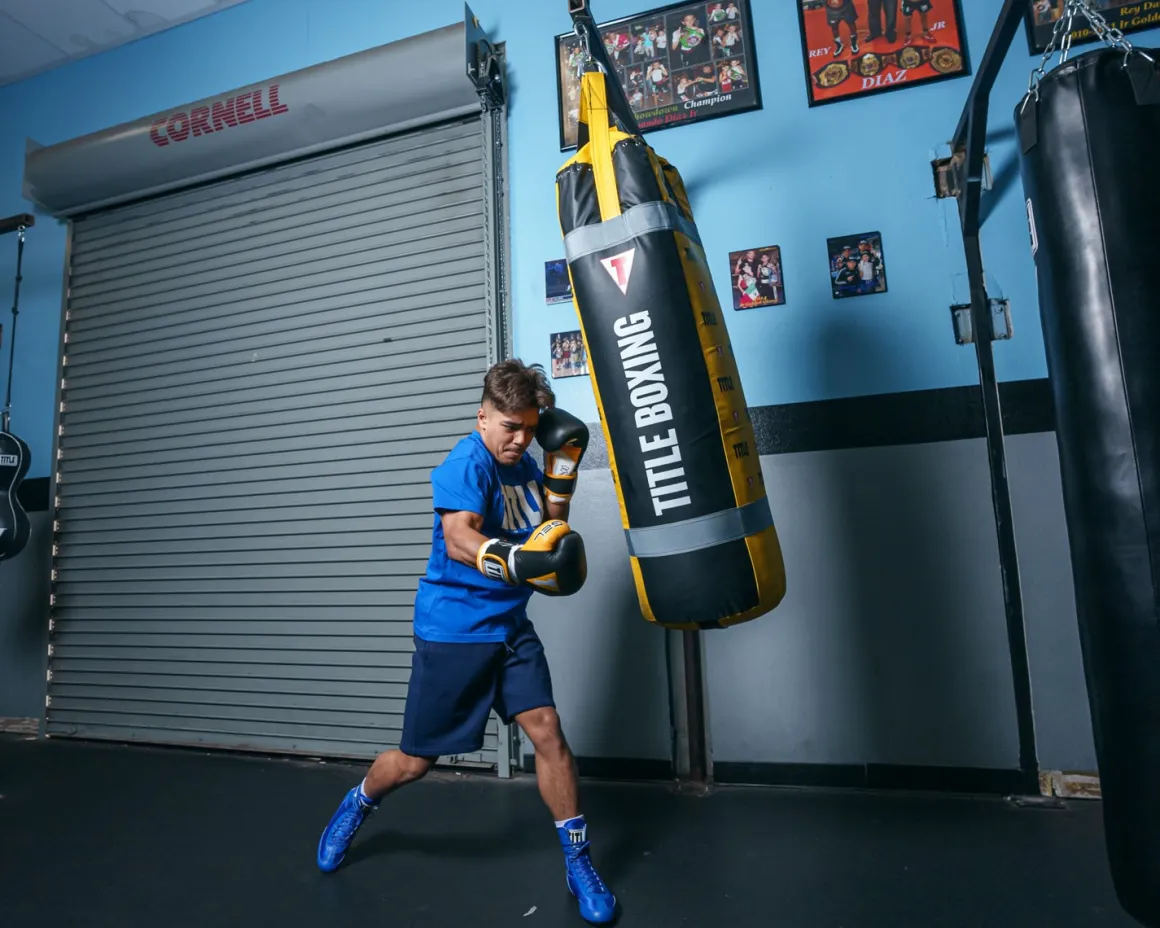 TITLE Gel World V2T Bag Gloves