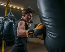 TITLE Gel World V2T Bag Gloves