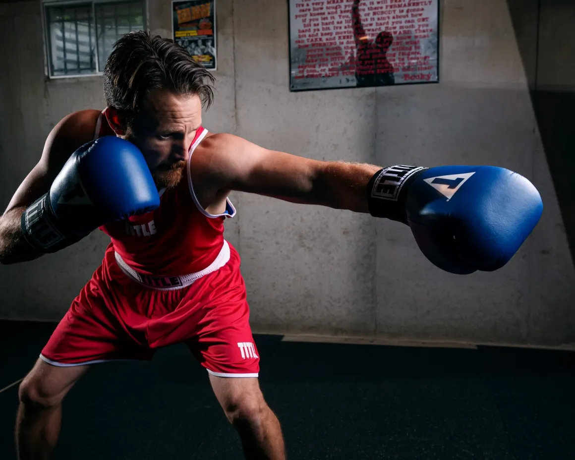 TITLE Masters USA Boxing Competition Gloves - Elastic