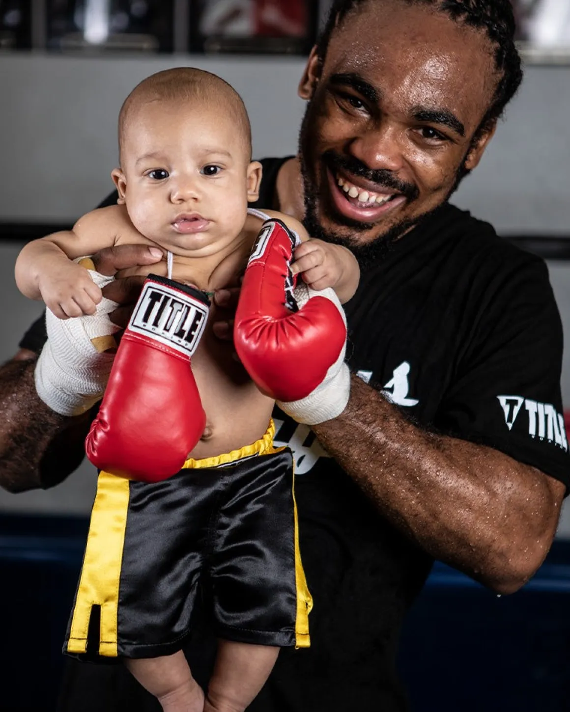 TITLE 3.5” MINI BOXING GLOVES