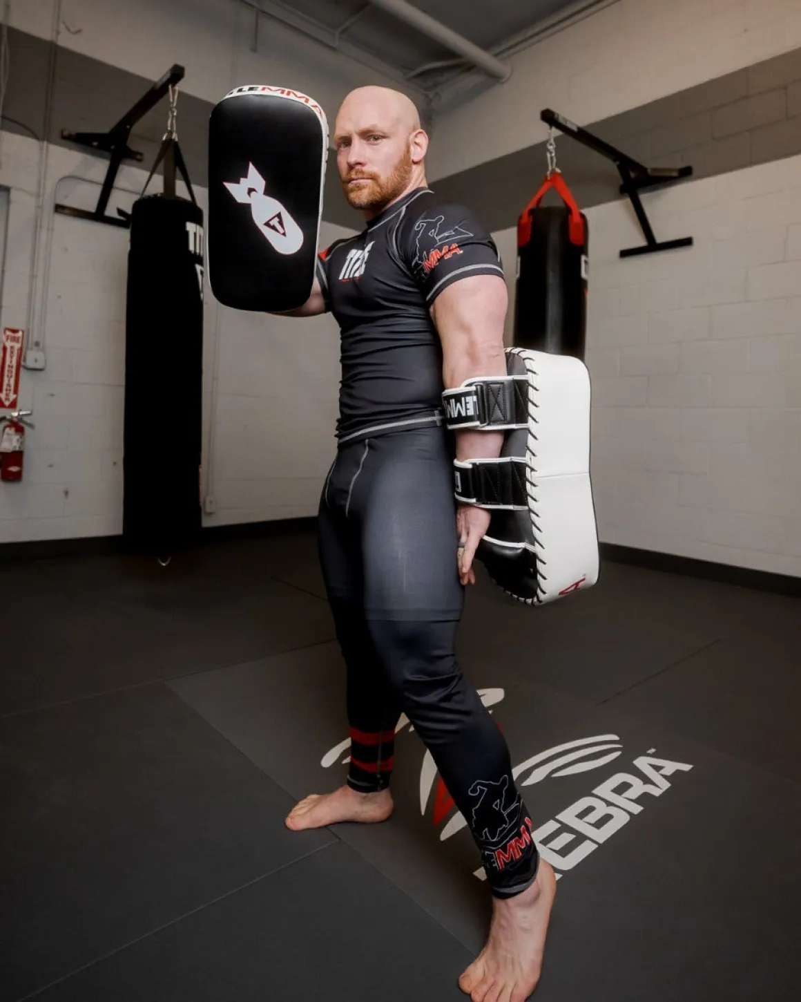 TITLE MMA Air Raid Thai Pads