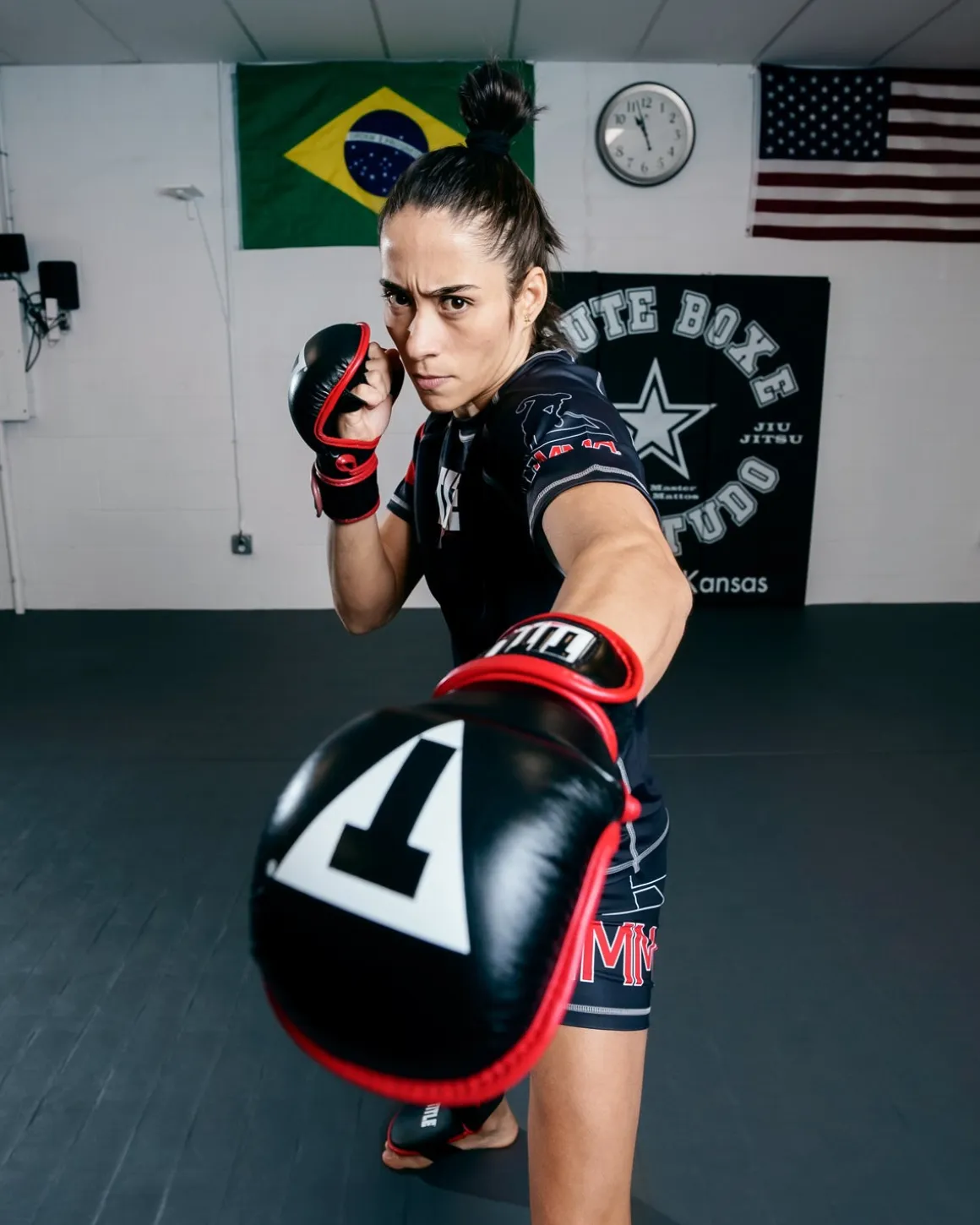 TITLE MMA Perform Safe Spar Glove 2.0