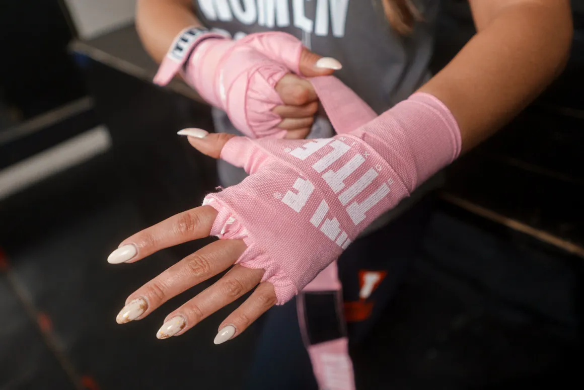 TITLE Power-Flex Elite 180" Fist Wraps