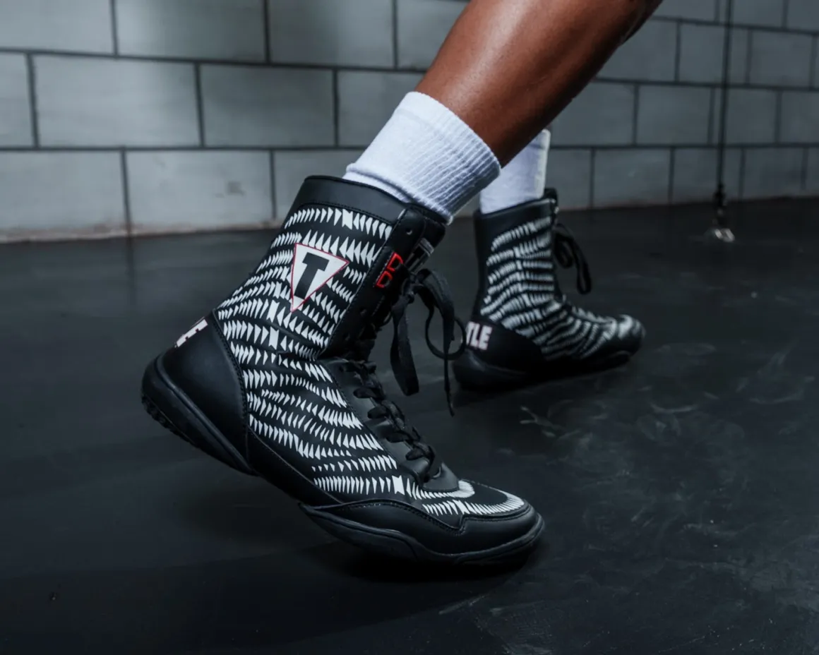 TITLE Predator Boxing Shoes 2.0