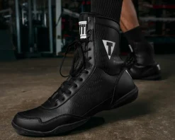 TITLE Predator Boxing Shoes 2.0