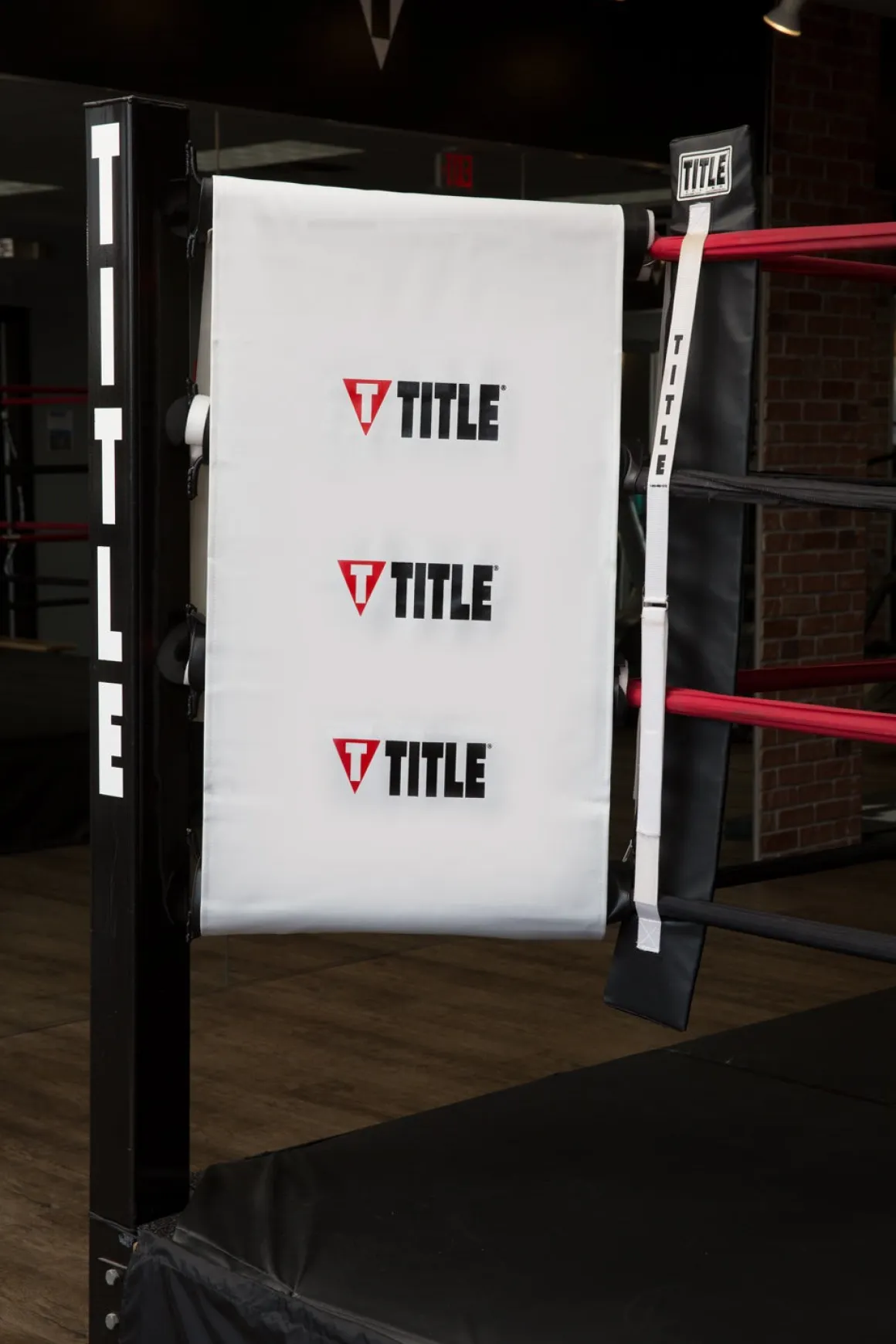 TITLE Pro Turnbuckle Corner Wraps Set