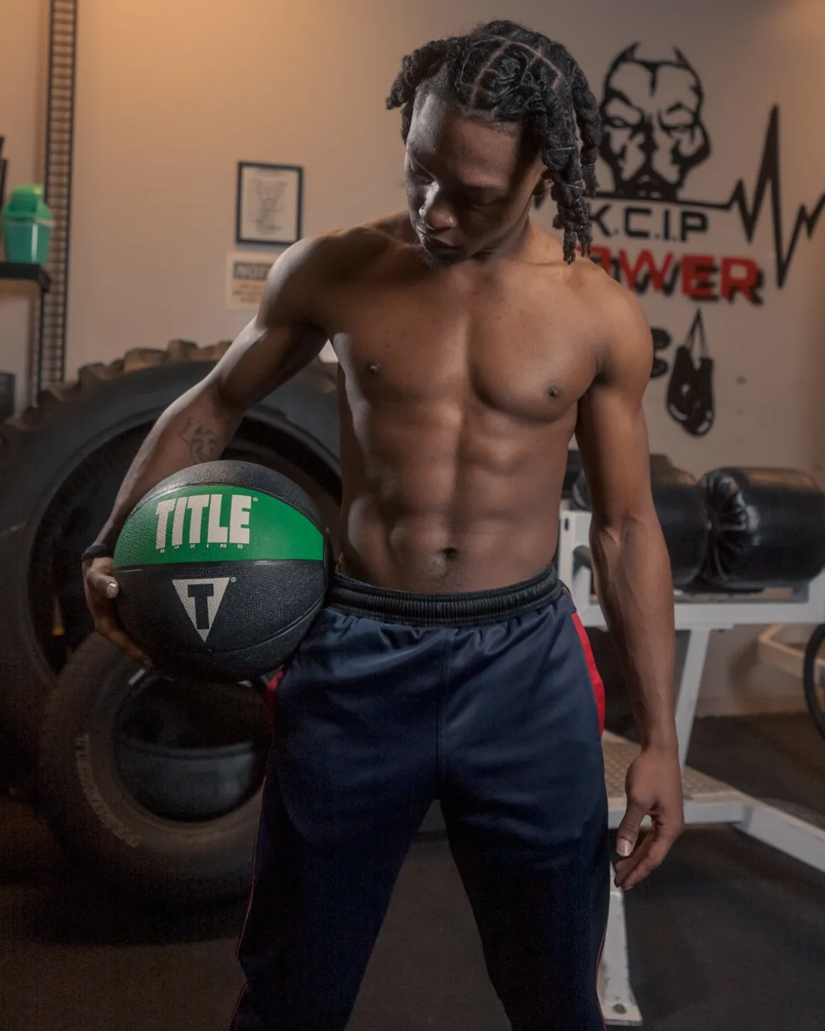 TITLE Rubber Medicine Ball