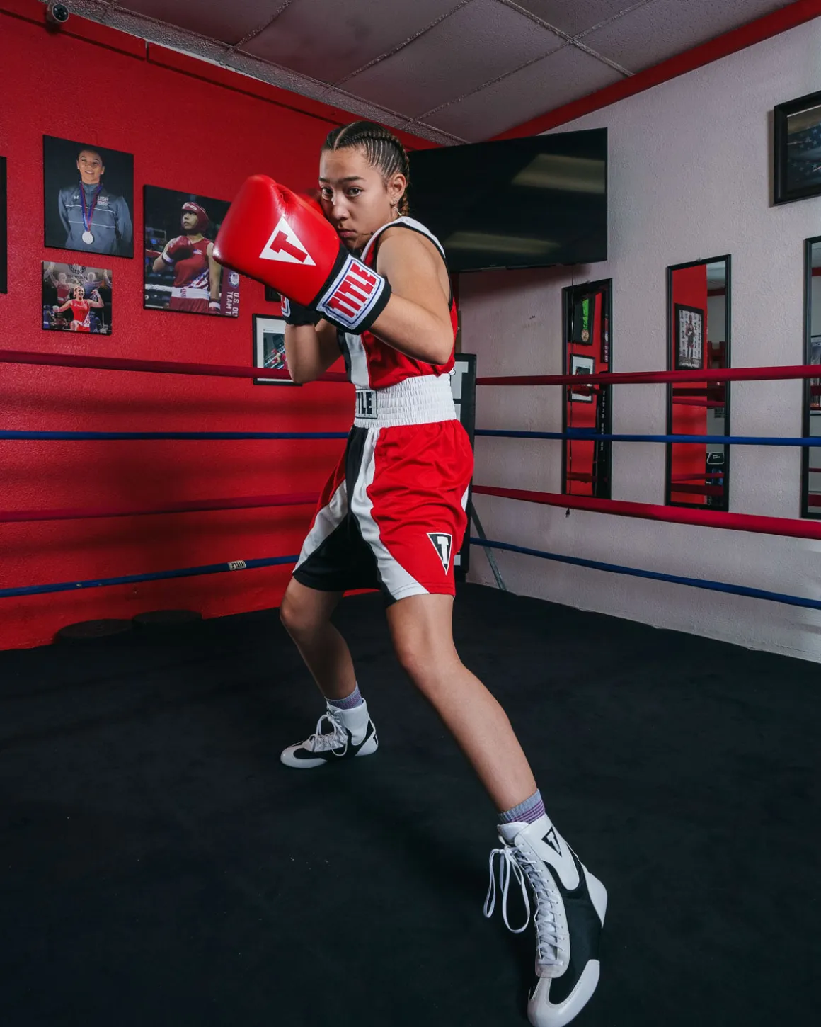 TITLE Speed-Flex Encore Mid Boxing Shoes