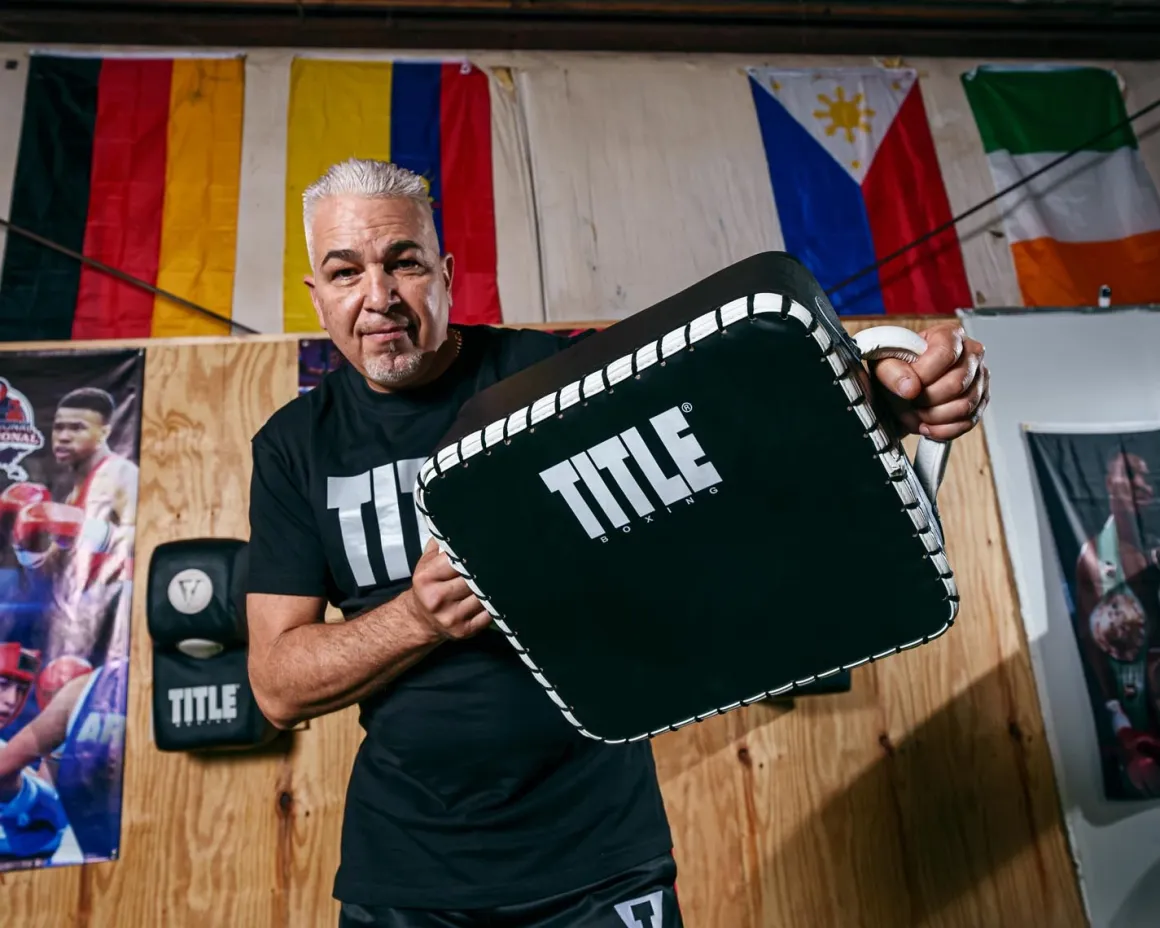 TITLE Square Punch & Kick Shield